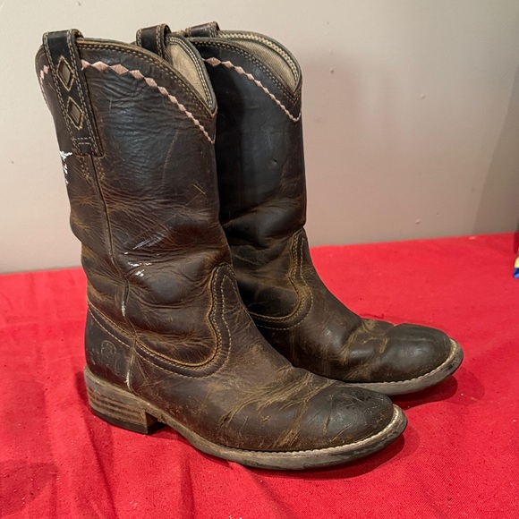 Ariat Brown Heeled Boots for Women - Picture 1 of 6